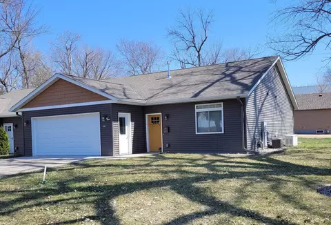 129 Mill St S, Waterville, MN 56096