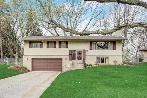 6249 Yukon Ave N, Brooklyn Park, MN 55428