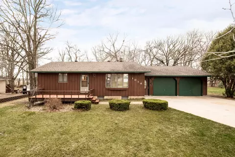 1014 Van Dyke Rd NW, Alexandria, MN 56308