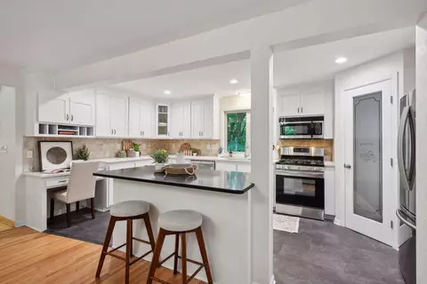 20820 Idlewild Path, Shorewood, MN 55331 photo 14