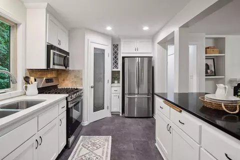 20820 Idlewild Path, Shorewood, MN 55331 photo 15
