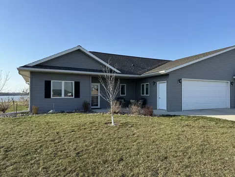 1021 Grandview Dr #A, Balaton, MN 56115
