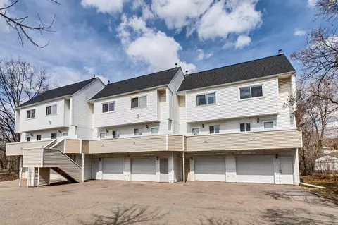 1260 Virginia St, Saint Paul, MN 55117
