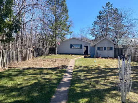 606 Park Ave, Sandstone, MN 55072 photo 3