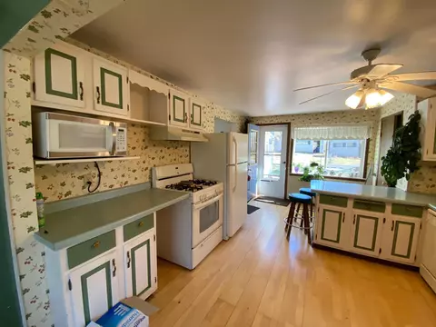606 Park Ave, Sandstone, MN 55072 photo 4
