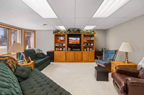 405 Edgewood Ct, Walhalla, ND 58282 photo 43