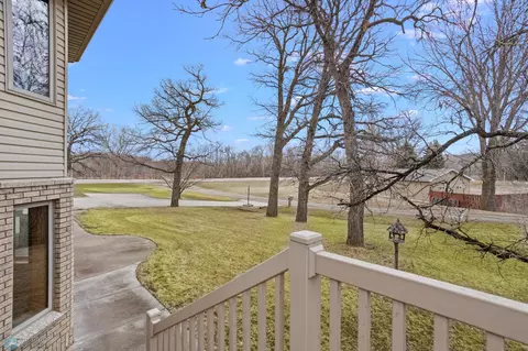 405 Edgewood Ct, Walhalla, ND 58282 photo 5