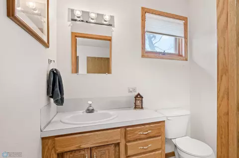 405 Edgewood Ct, Walhalla, ND 58282 photo 25