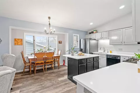 Kitchen - 2933 Dickens Ln, Mound, MN 55364 photo 2 of 4