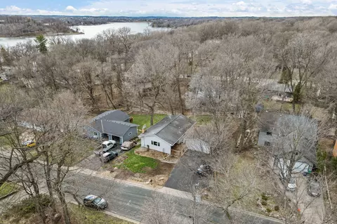 View/Area - 2933 Dickens Ln, Mound, MN 55364 photo 2 of 3