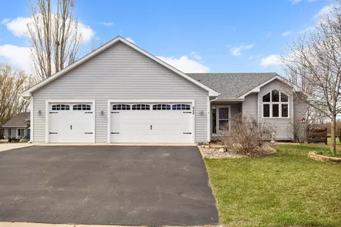 620 Florida St SW, Lonsdale, MN 55046