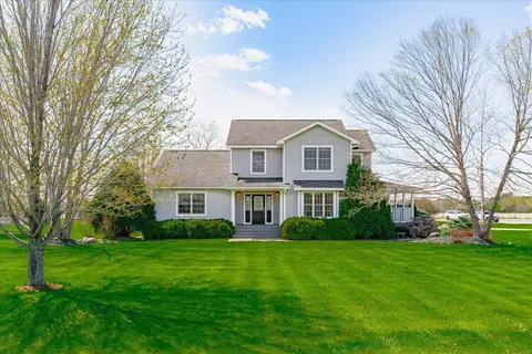 1253 217th Ave, New Richmond, WI 54017