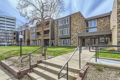 450 Ford Rd #220, Saint Louis Park, MN 55426
