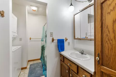 Bath - 3200 180th St W, Faribault, MN 55021 photo 5 of 5
