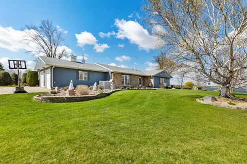 Exterior - 3200 180th St W, Faribault, MN 55021 photo 4 of 17