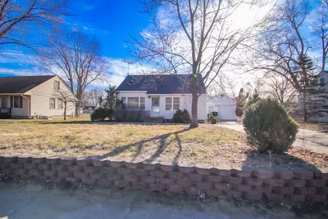 8739 Able St NE, Blaine, MN 55434