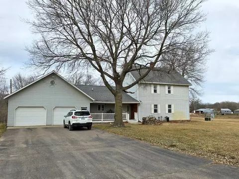 12846 Shag Rd, New Ulm, MN 56073