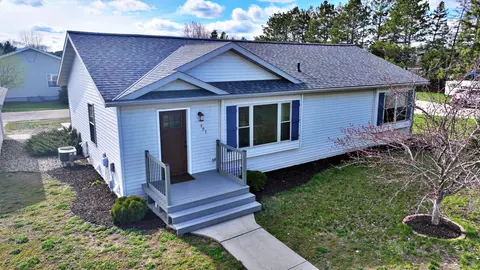 903 Sunrise Cir, Park Rapids, MN 56470