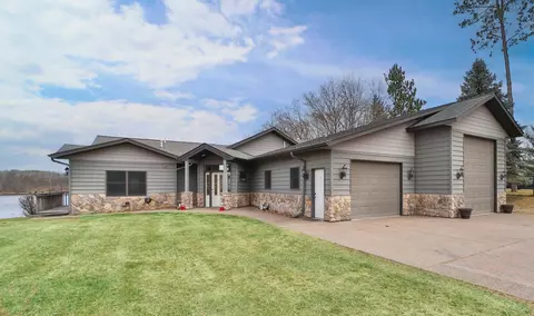 1101 Lakeview Ln, Brainerd, MN 56401