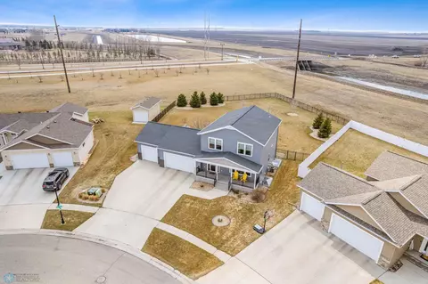 3028 14th St W, West Fargo, ND 58078