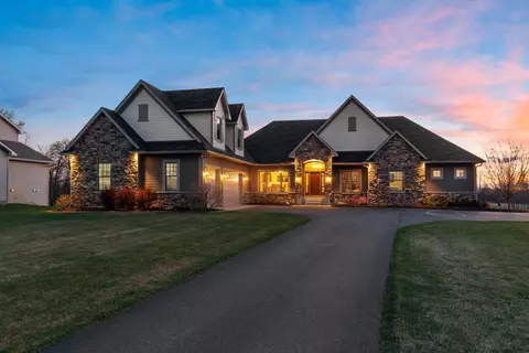 23811 Meadow Creek Dr, Loretto, MN 55357