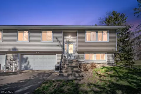 300 96th Ln NE, Blaine, MN 55434