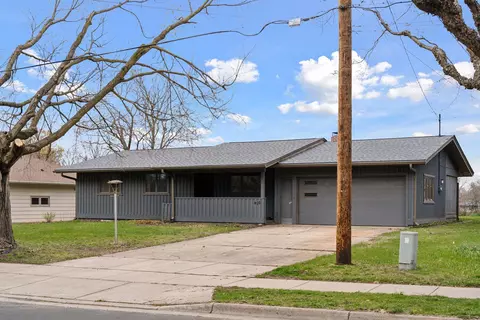 610 Prairie St, Northfield, MN 55057