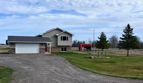 Exterior - 7066 149th St, Milaca, MN 56353 photo 4 of 10