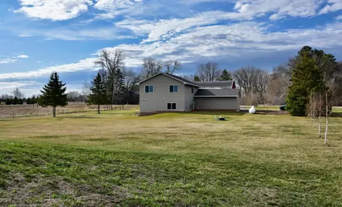 Exterior - 7066 149th St, Milaca, MN 56353 photo 5 of 10