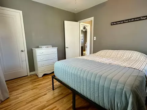 Bedroom - 809 5th St SE, Willmar, MN 56201 photo 2 of 4