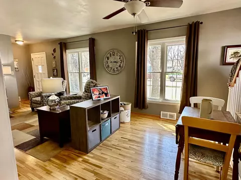 Living - 809 5th St SE, Willmar, MN 56201 photo 1 of 4
