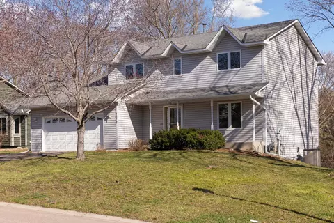 7679 Upper 171st St W, Lakeville, MN 55044