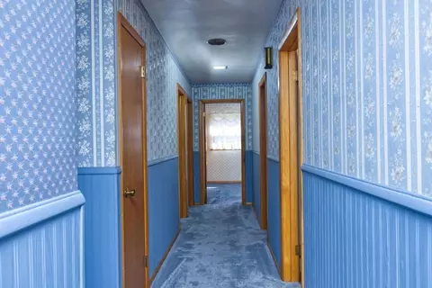 Entry Way - 420 16th St E, Glencoe, MN 55336 photo 1 of 1
