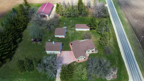 53962 255th St, Austin, MN 55912