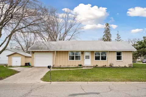 1319 13th St SE, Saint Cloud, MN 56304