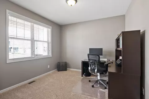 15245 Eagle Bay Way, Apple Valley, MN 55124 photo 14
