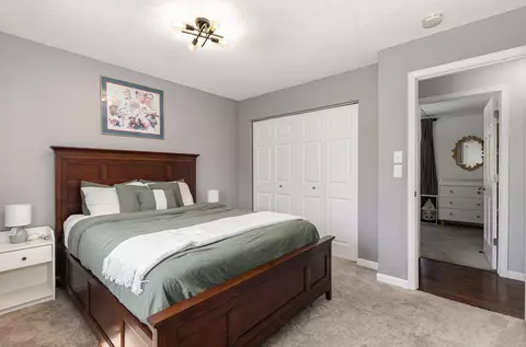 Bedroom - 2120 Cliffview Dr, Eagan, MN 55122 photo 2 of 10