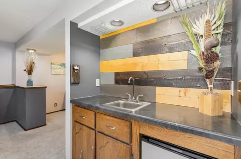 Kitchen - 2120 Cliffview Dr, Eagan, MN 55122 photo 5 of 5