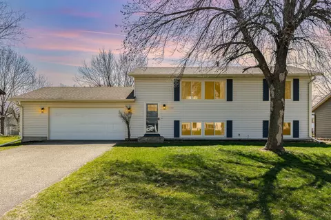 Exterior - 2120 Cliffview Dr, Eagan, MN 55122 photo 5 of 5