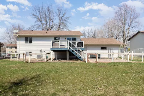 Exterior - 2120 Cliffview Dr, Eagan, MN 55122 photo 4 of 5