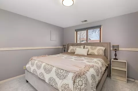 Bedroom - 2120 Cliffview Dr, Eagan, MN 55122 photo 8 of 10