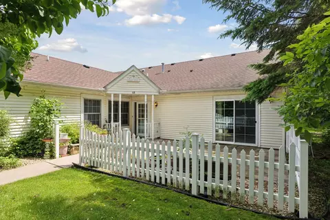 68 Thompson Ave W #51, West Saint Paul, MN 55118