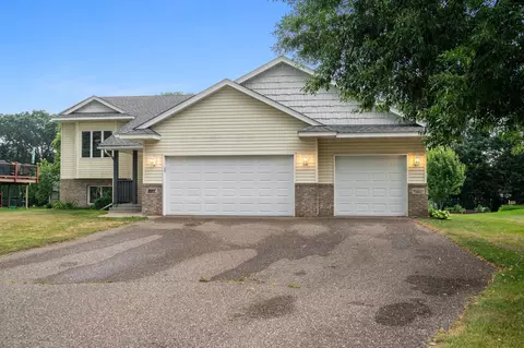 1107 Blossom Blvd NW, Isanti, MN 55040