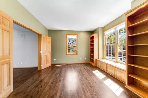 Dining - 4152 Cashell Gln, Eagan, MN 55122 photo 1 of 1