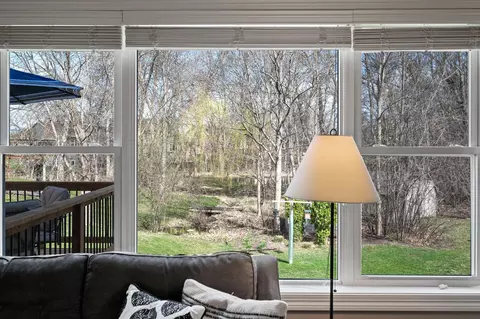 Living - 706 Kalea Ct, Hanover, MN 55341 photo 3 of 4