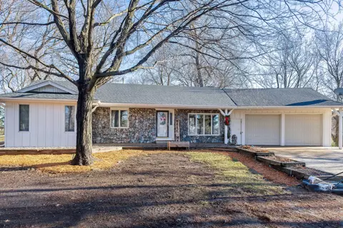 14063 62nd St, Mayer, MN 55360