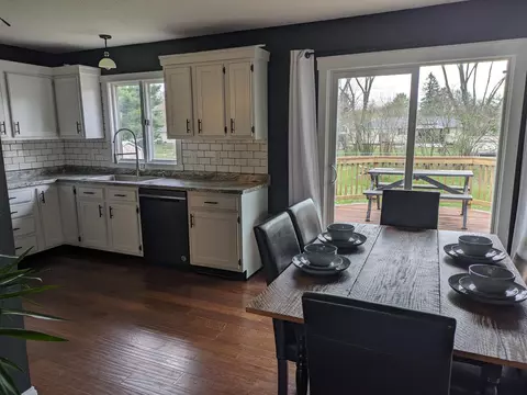 204 Edgeview Dr, Rollingstone, MN 55969 photo 4