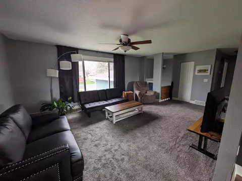 204 Edgeview Dr, Rollingstone, MN 55969 photo 6