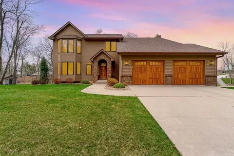 2578 Deer Path Trl, Red Wing, MN 55066