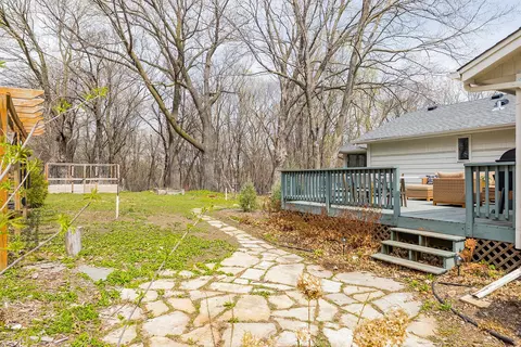 Exterior - 19670 Hillside St, Deephaven, MN 55331 photo 6 of 8